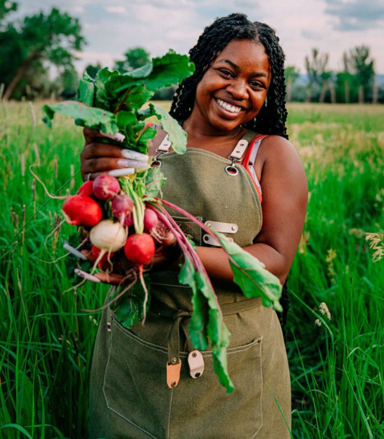 photo_5814576405667758335_y