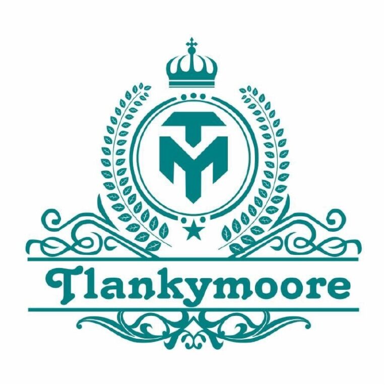 photo_6034832035236482268_x