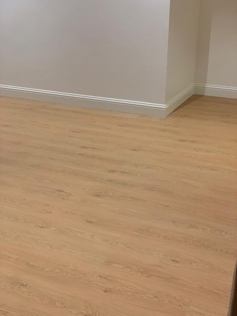 photo_6044355017113801099_y