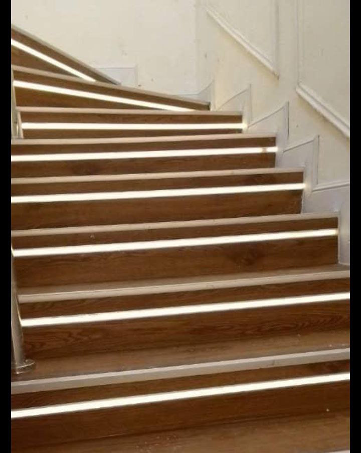 photo_6046178050342325542_y