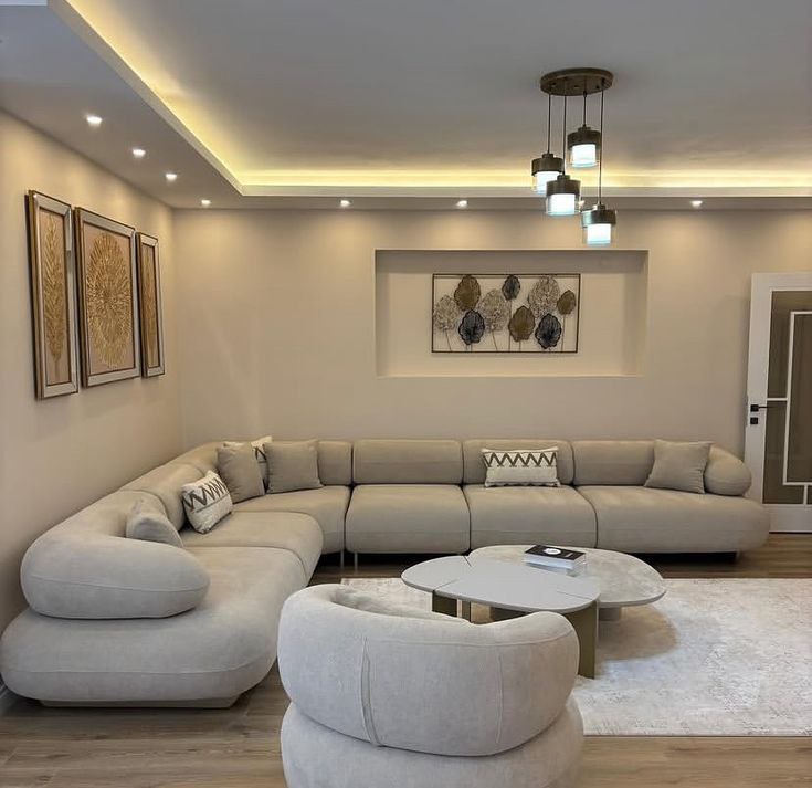 photo_5778240355282128670_x