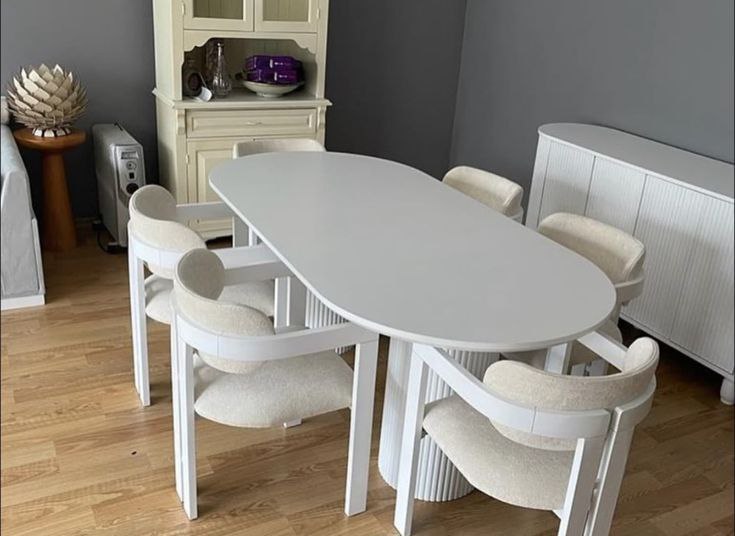 photo_5778240355282128675_x