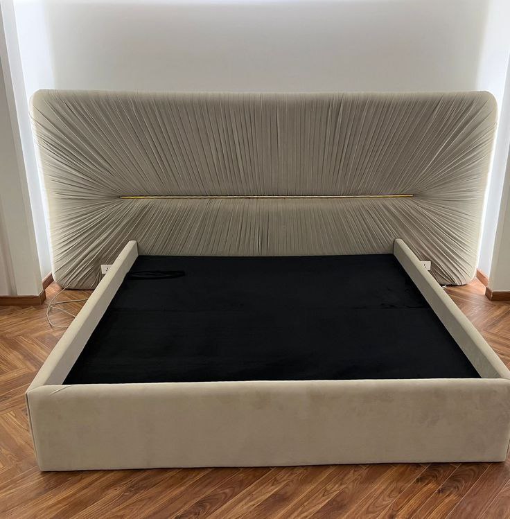 photo_5778240355282128678_x