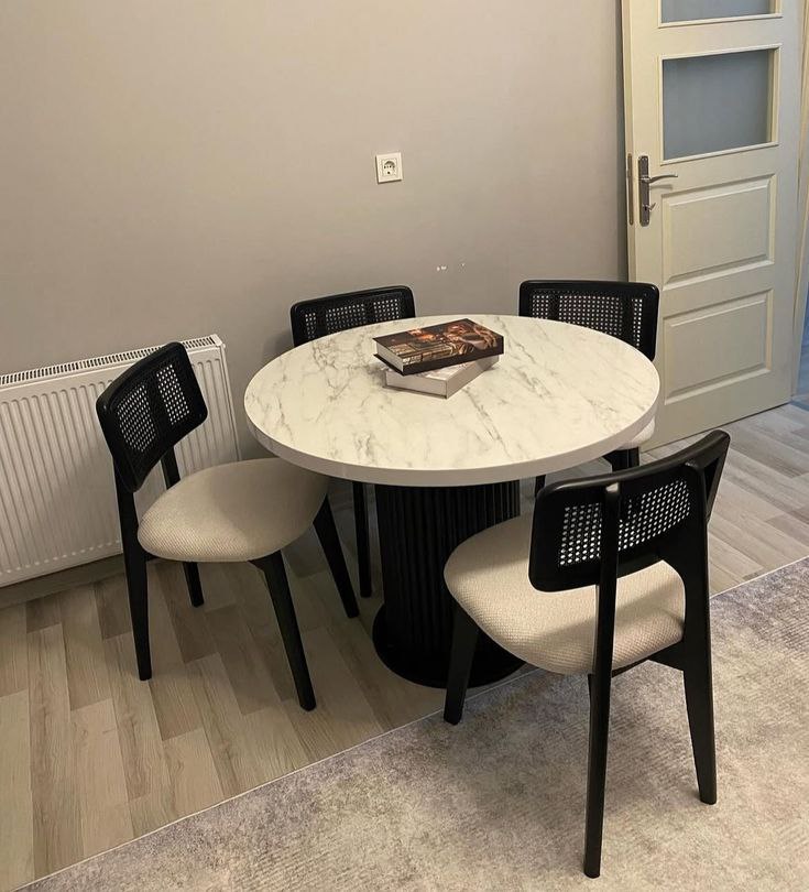 photo_5778240355282128688_y