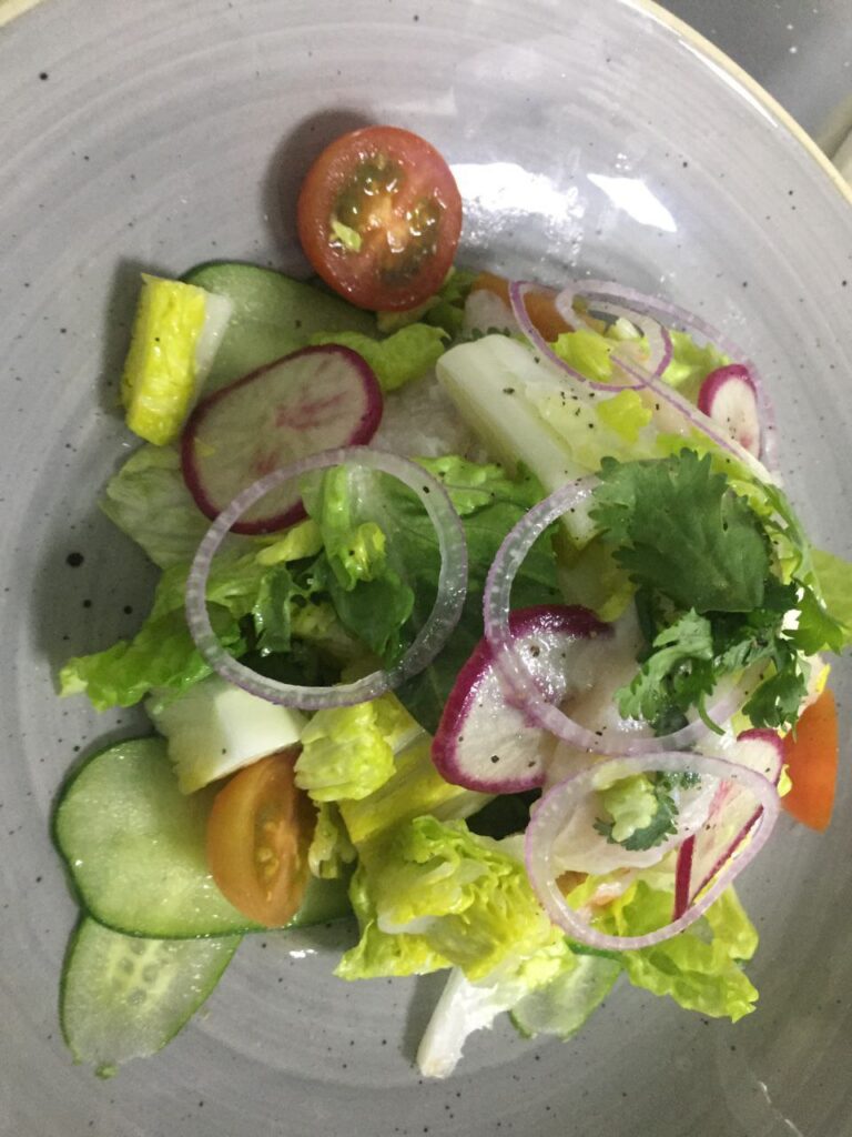 photo_5855003116057595273_y