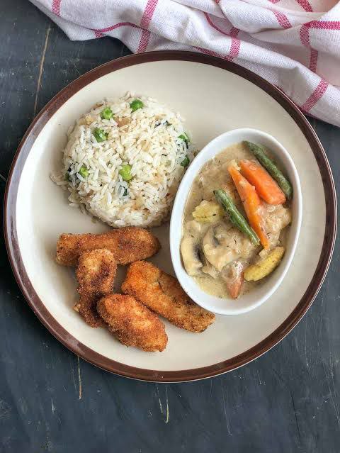 photo_5855003116057595282_x