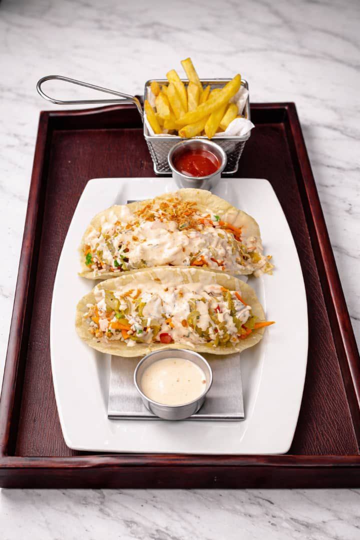 photo_5855003116057595289_y