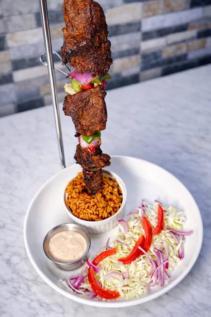 photo_5855003116057595290_y