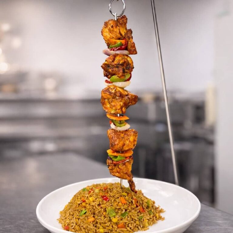 photo_5855003116057595291_x