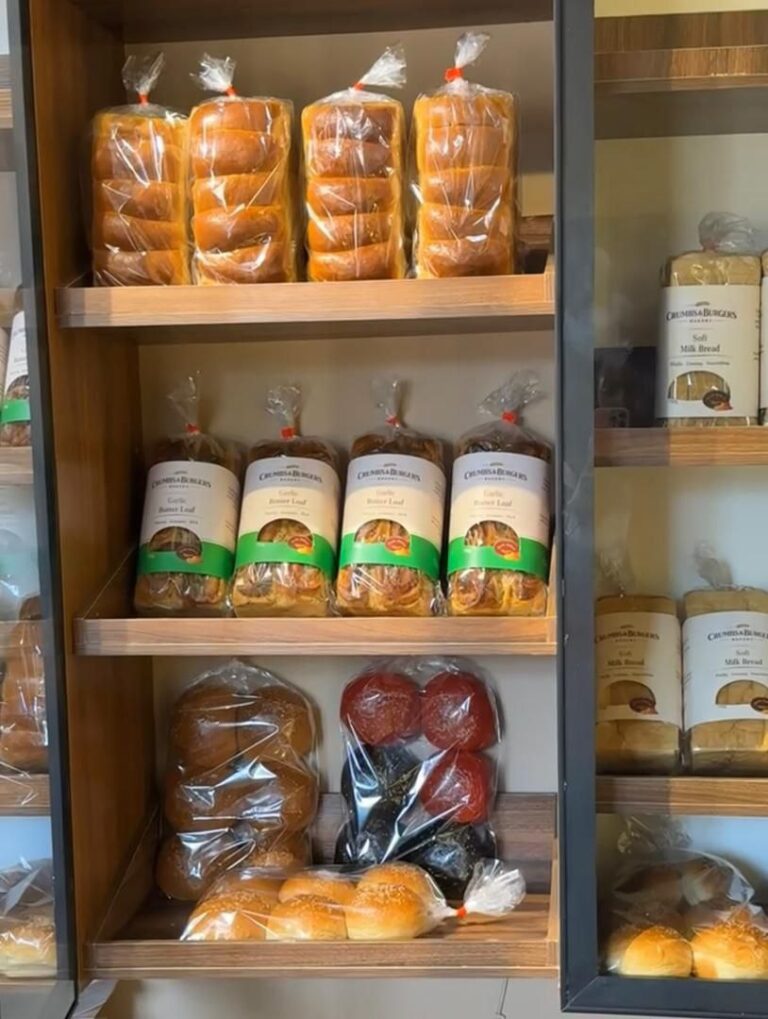 photo_5864094380707220866_y